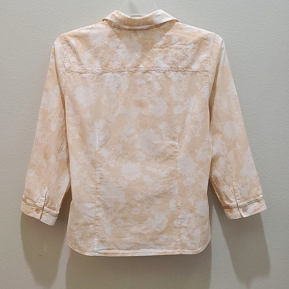 JH Collectibles Button Down Blouse, Sz M, Cream-Peach/White, 3/4 Sleeve, Cotton - Picture 5 of 10